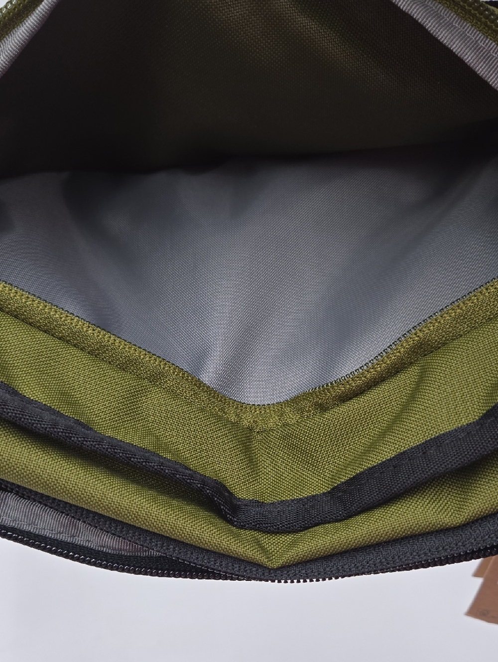 #216 NWT -  The North Face Y2K Hip Pack, Forest Olive/New Taupe Green/TNF Black - Picture 11 of 14